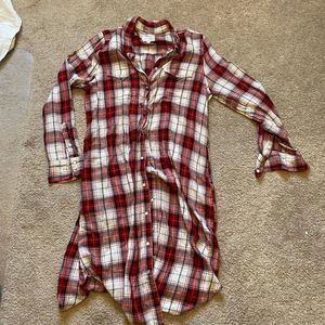 Lucky brand  womens long plaid button down red white and black shirt size l